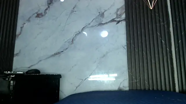 BlakeSttone 即時 XXX 聊天