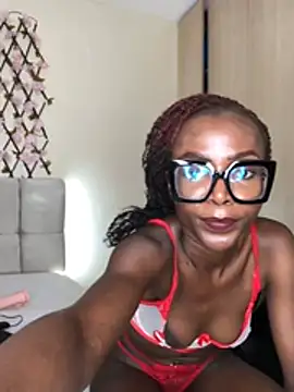 Kaylee_eee 现场XXX聊天