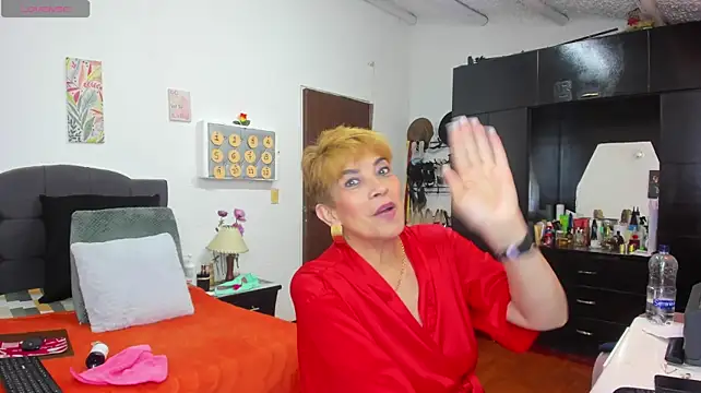 دردشة Angelina_Stone_65 الجنسية المباشرة