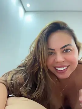 lariic Chat XXX live