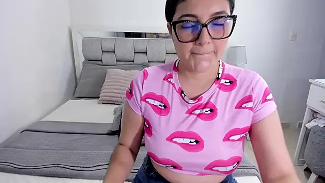 Czat XXX na żywo – Camilaa_bueno