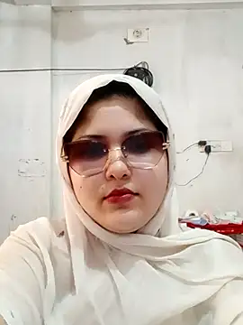 XXX chat uživo modela Nusrat-N
