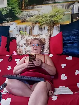 QueenPammy1 Live XXX-Chat