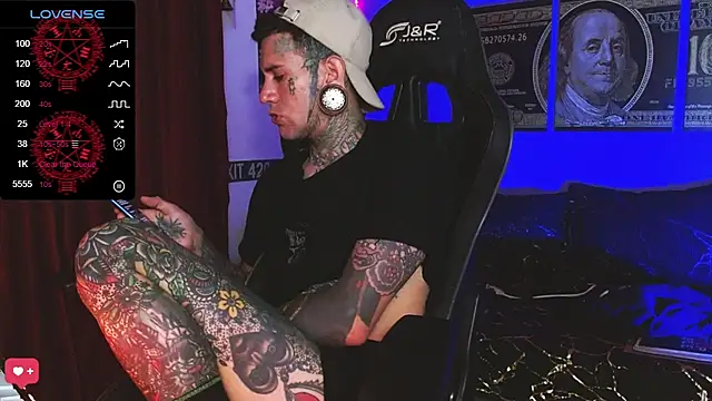 Chat XXX ao vivo de jhonny__ackerman