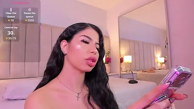 EllaaThorne 라이브 XXX 채팅
