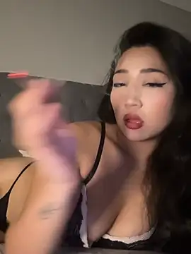 babygirlesme 即時 XXX 聊天