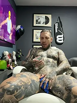 ThomasHellsn Live XXX chat