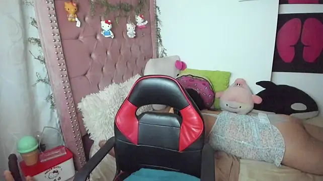 LillyCandy Live XXX-chat