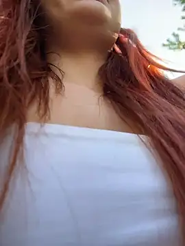 Chat +18 de LisaCatt ao vivo