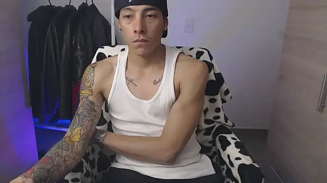 chomelo6 Live XXX-Chat
