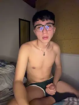 دردشة CamiRojas_boy الجنسية المباشرة
