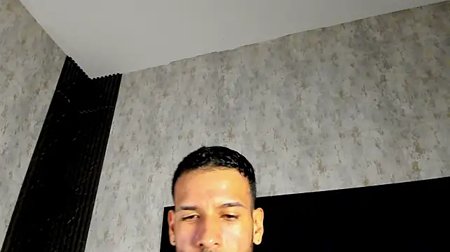 Jacob_Benelli Live XXX-chat