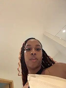 Chat XXX en directo de Your_Paris