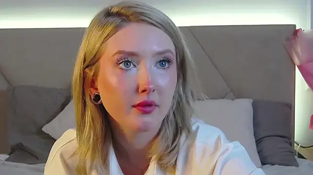 MarianeSun's Live XXX Chat