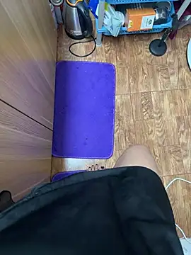 Mores1_Squirt Show in webcam
