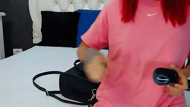 MeghanLoft Chat XXX live