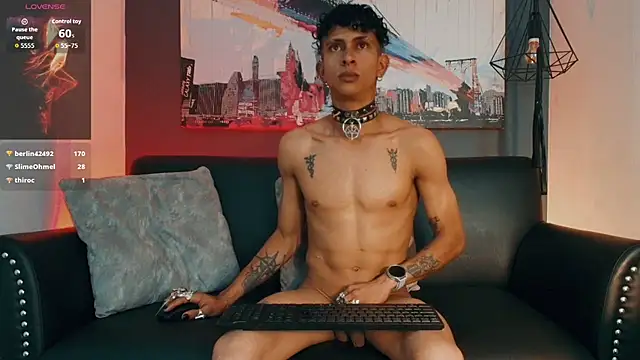 Maximoking26 live XXX chat