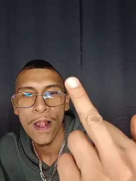 Chat +18 de Hard_brown03 ao vivo