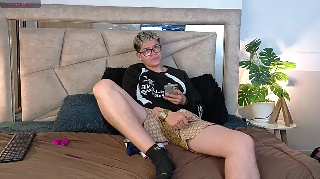 Evie_demn's Live XXX Chat