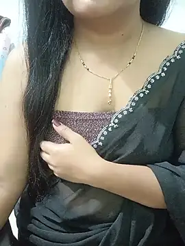 kira_forev Adlı Modelin Canlı XXX Sohbeti