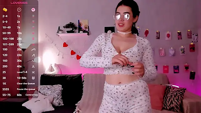 Chat XXX Live BellaCaress