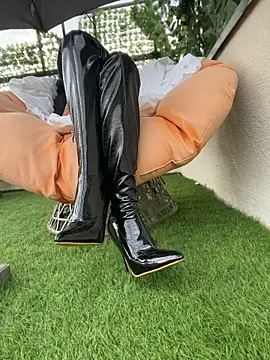 دردشة FeetVibe الجنسية المباشرة