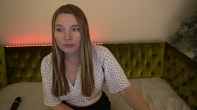 IceDanielles' Live XXX Chat