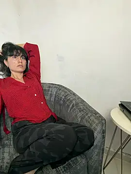 kanela3434 Adlı Modelin Canlı XXX Sohbeti