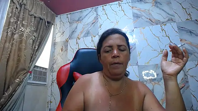 Show Webcam de alina_maturehot