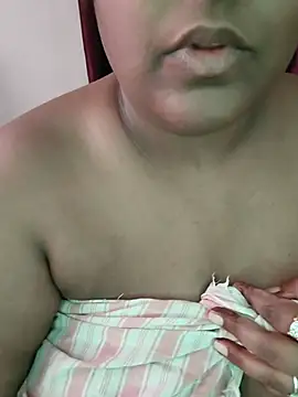 Chat XXX ao vivo de Sexynimmi