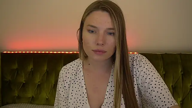 IceDanielles' Live XXX Chat