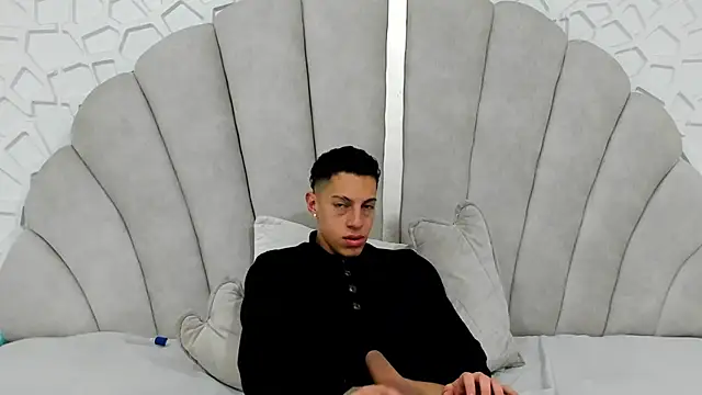 thiago19s 现场XXX聊天