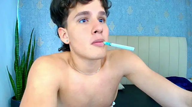 دردشة SEXYBOY_VC الجنسية المباشرة