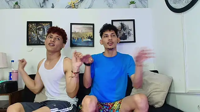 YOUNG_BOYS_HELL 现场XXX聊天