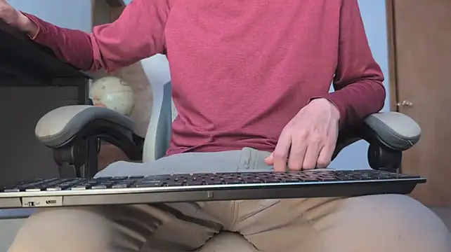 צ'אט XXX בשידור חי של Opondestre00420