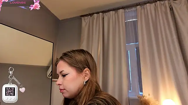 LollaStich XXX чат на живо