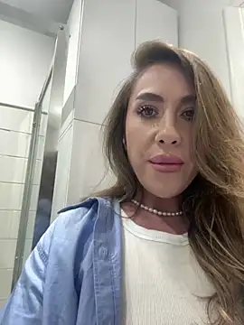 Emmakroftt 라이브 XXX 채팅