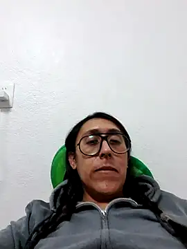 vanelu69 Adlı Modelin Web Kamerası Şovu