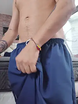 Онлайн чат XXX AlphaMasterXxx