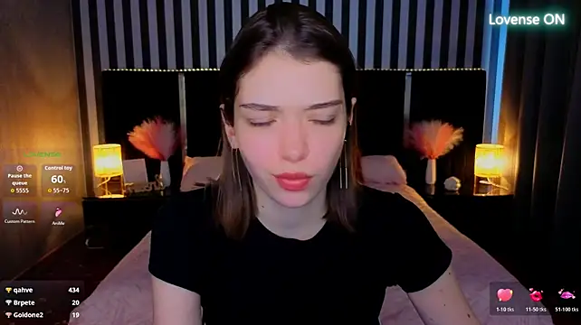 Cherry_Wipe XXX чат на живо