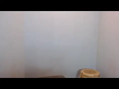 YunaBigCock's Live XXX Chat
