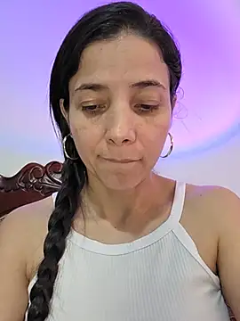 Chat XXX ao vivo de miaeyex