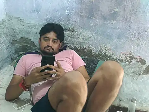 عرض كام ROCOGUJUBULL