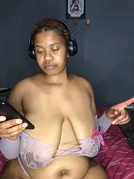 BabyyCakessX's Live XXX Chat