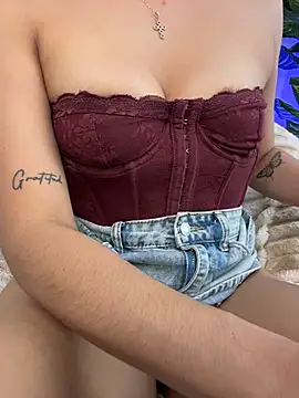Chat +18 de _Emily_Thompson_ ao vivo