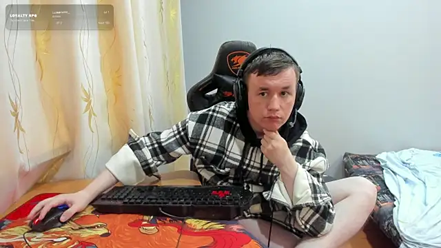 iliaskrislove's Live XXX Chat