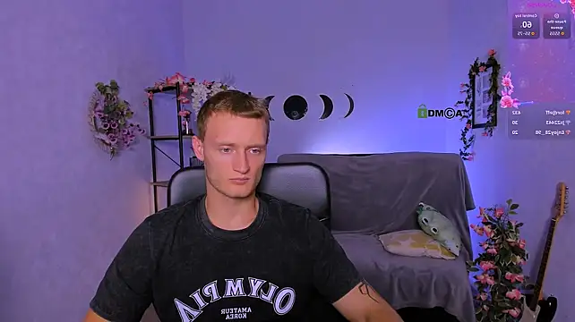 Онлайн чат XXX emmanuel_shine