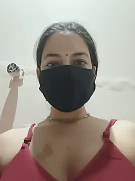 Jyoti_777 Adlı Modelin Canlı XXX Sohbeti