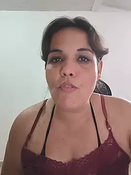 Bellapotencia1985's Live XXX Chat