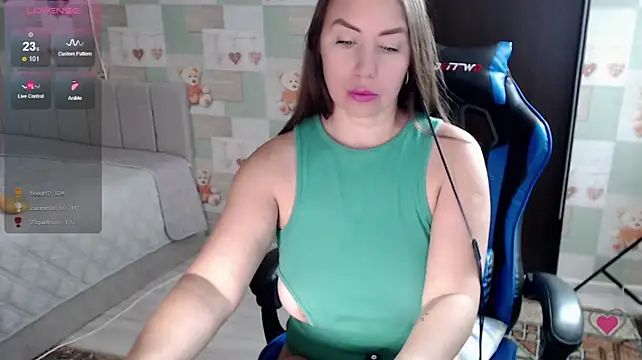 Korolek12 XXX чат на живо